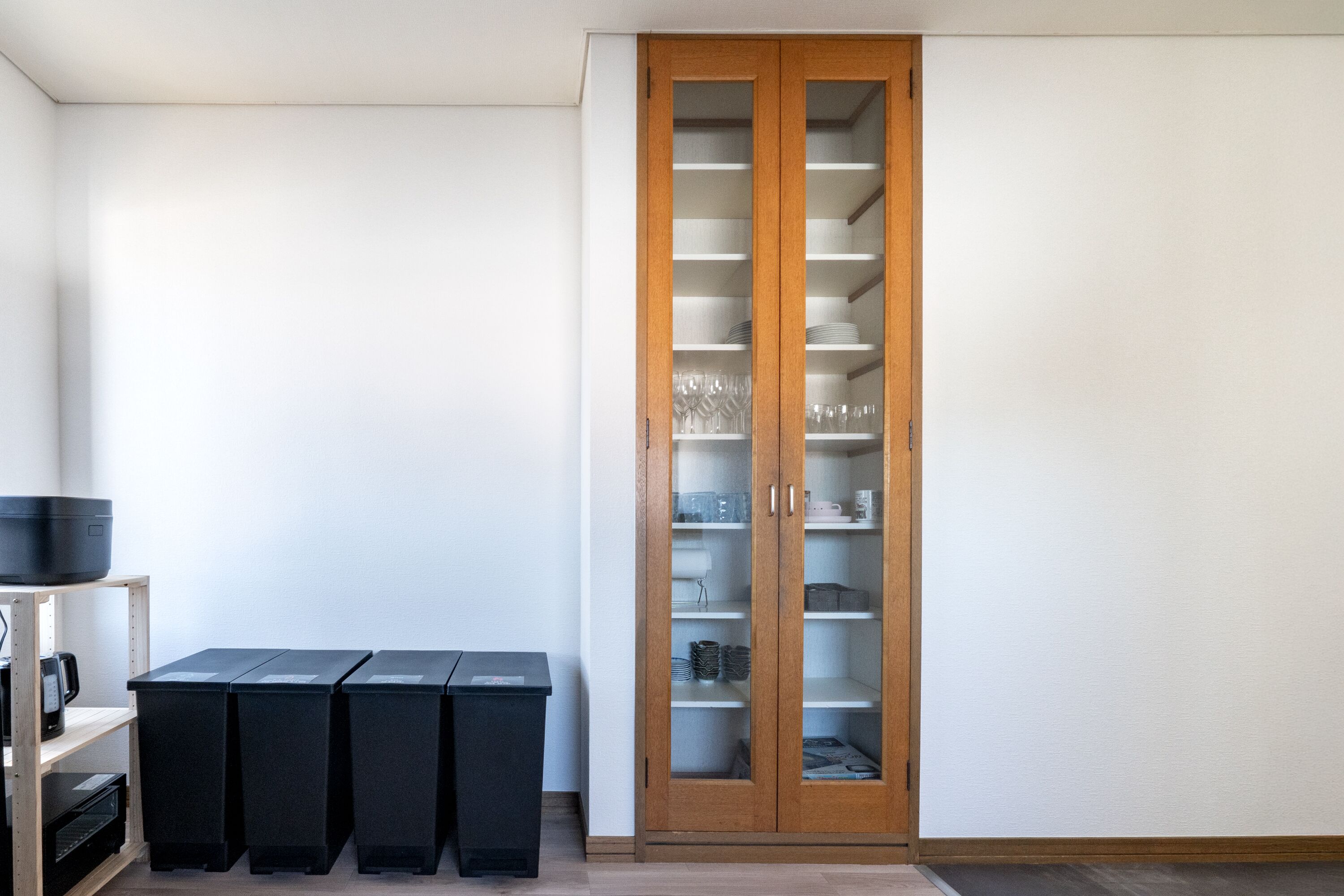 雪櫃、微波爐、電飯煲、小烤箱