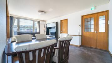 Essbereich im Zimmer