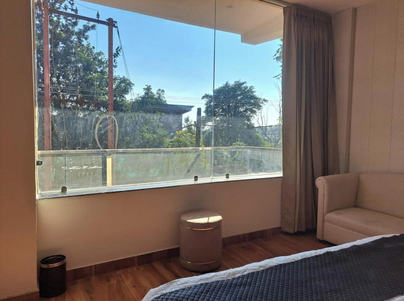 إطلالة الغرفة