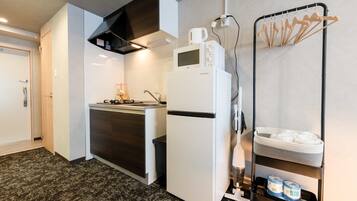 Laptop workspace, blackout drapes, free WiFi