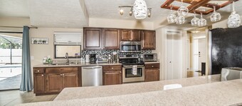 ★The Zen Oasis★ - ♕Royal Paradise near Tampa