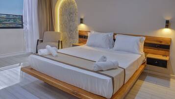 Apartamento Confort, vistas a la ciudad | Ropa de cama hipoalergénica, colchones Tempur-Pedic, caja fuerte