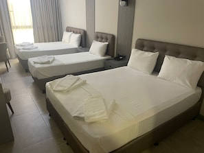 Family Suite | In-room safe, soundproofing, free WiFi - Grand Cennet Beach Hotel (Edremit)