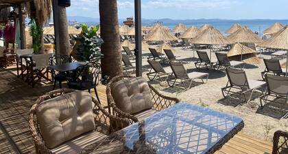 Grand Cennet Beach Hotel