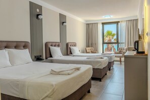 Room - Grand Cennet Beach Hotel (Edremit)