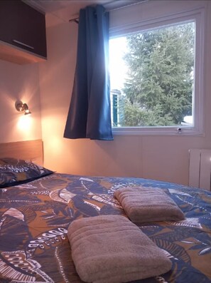 2 bedrooms, free WiFi, bed sheets