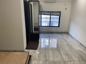 Deluxe Double Room | Free WiFi