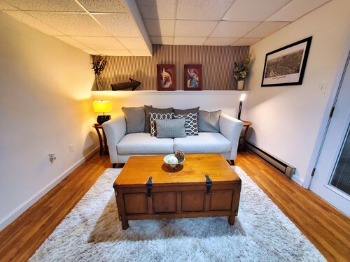 Hilltop Suite close to PPL Center & Coca-Cola Park