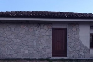 Exterior detail - The Depandance: your cozy retreat in the heart of Castel di Sangro (Castel di Sangro)