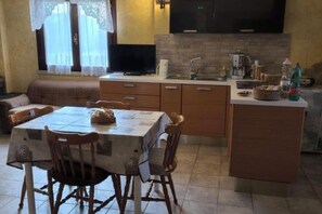 Dining - The Depandance: your cozy retreat in the heart of Castel di Sangro (Castel di Sangro)