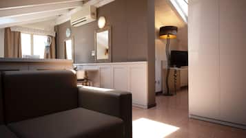 Suite Familiale, balcon, vue ville