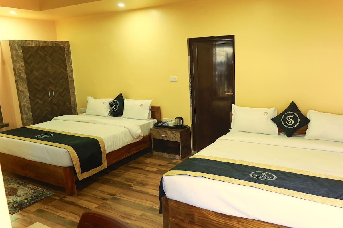 Habitación Premium | Escritorio, wifi gratis, ropa de cama y acceso para silla de ruedas