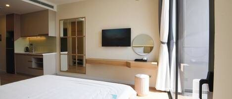 1 bedroom, iron/ironing board, WiFi