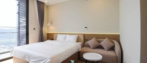 1 bedroom, iron/ironing board, WiFi