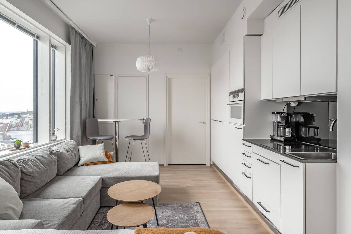 Comfort Studio, Kitchen, City View | Individually decorated, individually furnished, desk, laptop workspace