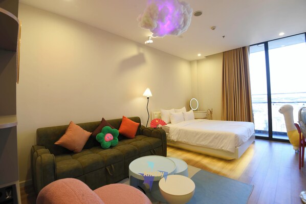 1 habitación, tabla de planchar con plancha y wifi