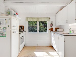 Fridge, microwave, cookware/dishes/utensils