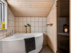 Bathroom - "Galin" - 210m to the fjord by Interhome (Storvorde)