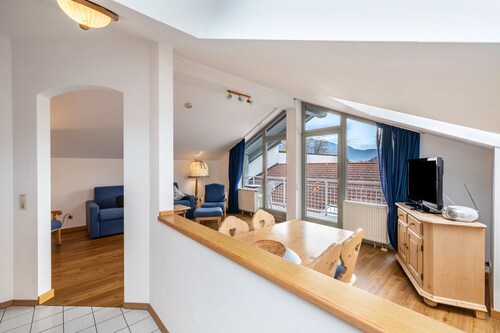 Apartment 'Fewo Brünnstein - Zimmer 65' mit Bergblick, Gemeinschaftsgarten und WLAN