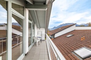 Property grounds - Apartment 'Fewo Brünnstein - Room 65' with Mountain View, Shared Garden & Wi-Fi (Oberaudorf)