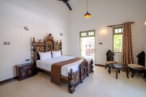 Suite superior, balcó, vistes a la piscina | Wifi gratuïta 