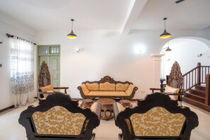 Interior - Amara Chairmans Bungalow (Thotawatta Road)