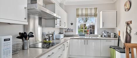 Rumah (3 Bedrooms) | Interior