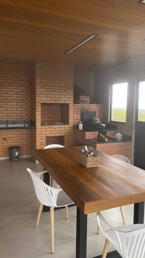 House, 2 Bedrooms, Accessible, Smoking | Outdoor dining