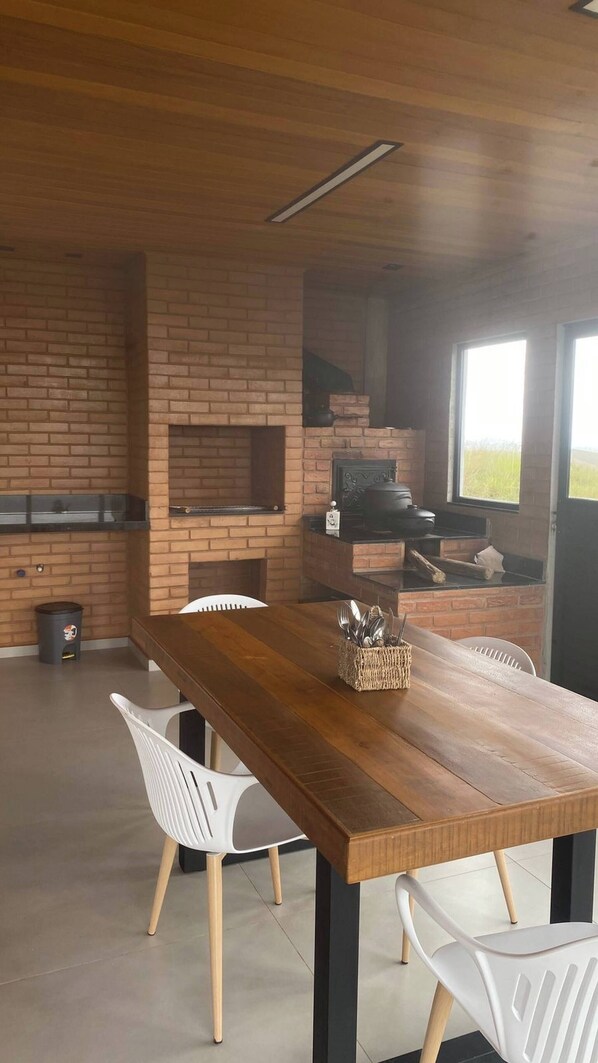 House, 2 Bedrooms, Accessible, Smoking | Outdoor dining