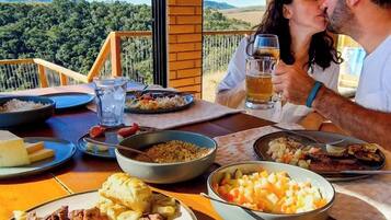 House, 2 Bedrooms, Accessible, Smoking | Outdoor dining