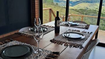 House, 2 Bedrooms, Accessible, Smoking | Dining