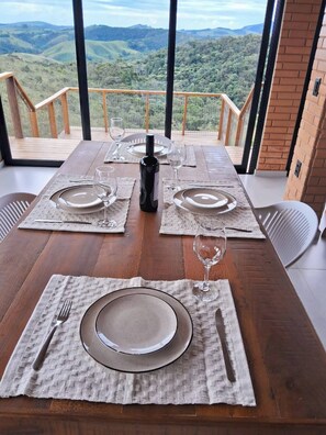 House, 2 Bedrooms, Accessible, Smoking | Dining - Castelinho Ibitipoca (Lima Duarte)
