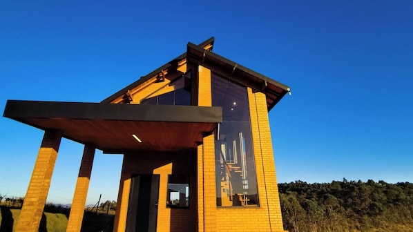 House, 2 Bedrooms, Accessible, Smoking | Exterior