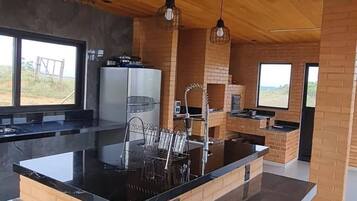 House, 2 Bedrooms, Accessible, Smoking | Interior