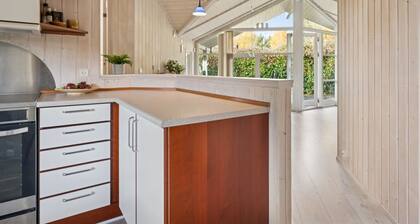 "Gyda" - 840m from the sea by Interhome