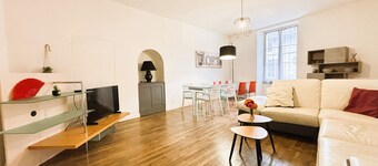 Gîte des Débats, ideal for families and friends. Pets welcome!