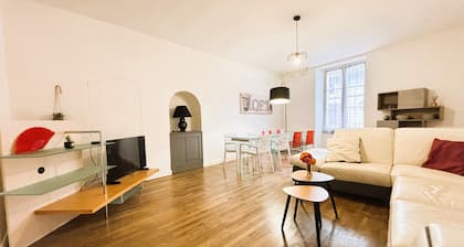 Gîte des Débats, ideal for families and friends. Pets welcome!