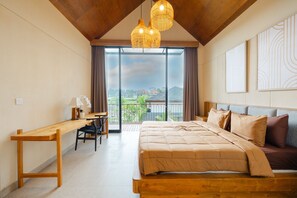 Villa, 2 Bedrooms, Private Pool | In-room safe, desk, laptop workspace, free WiFi - Villa Bintang Ubud (Ubud)