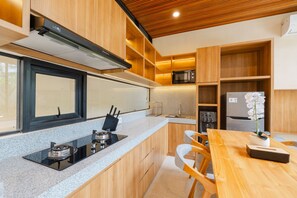 Villa, 2 Bedrooms, Private Pool | Private kitchenette