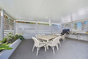 Área de parrillas y picnic