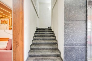 Habitación doble clásica, balcón | Terraza o patio