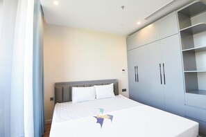 2 habitaciones, tabla de planchar con plancha y wifi 