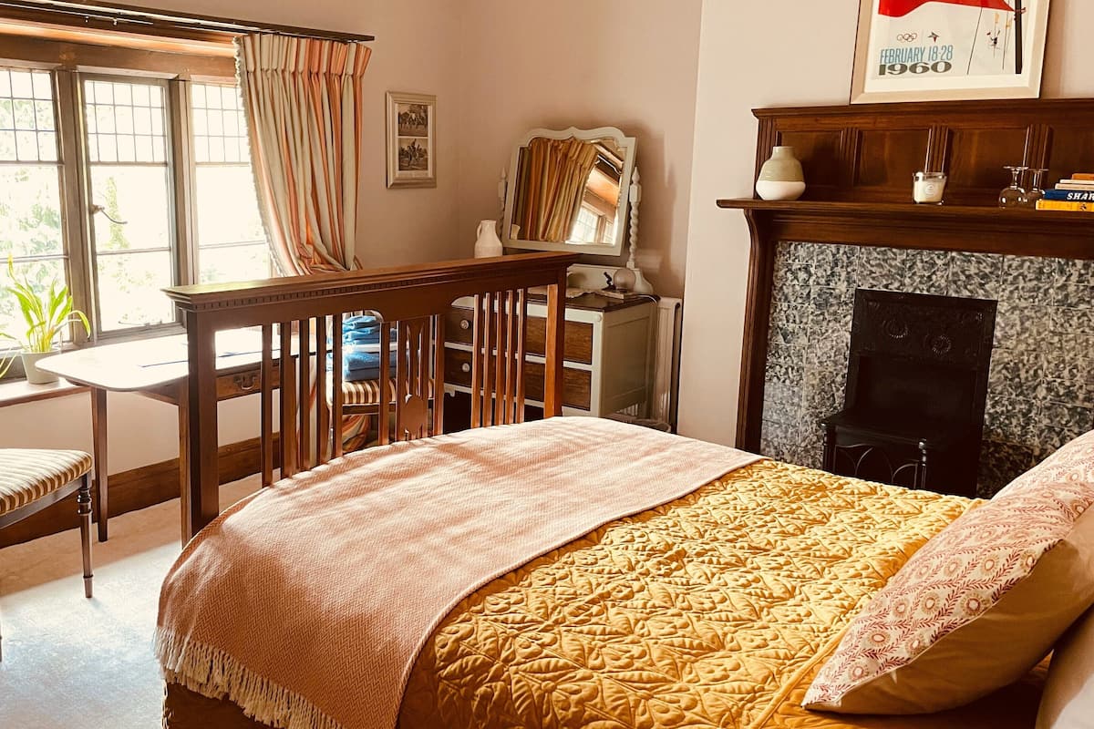 Double Room, Ensuite (Gibbs)