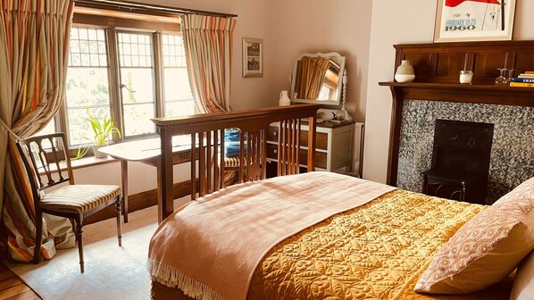 Double Room, Ensuite (Gibbs)