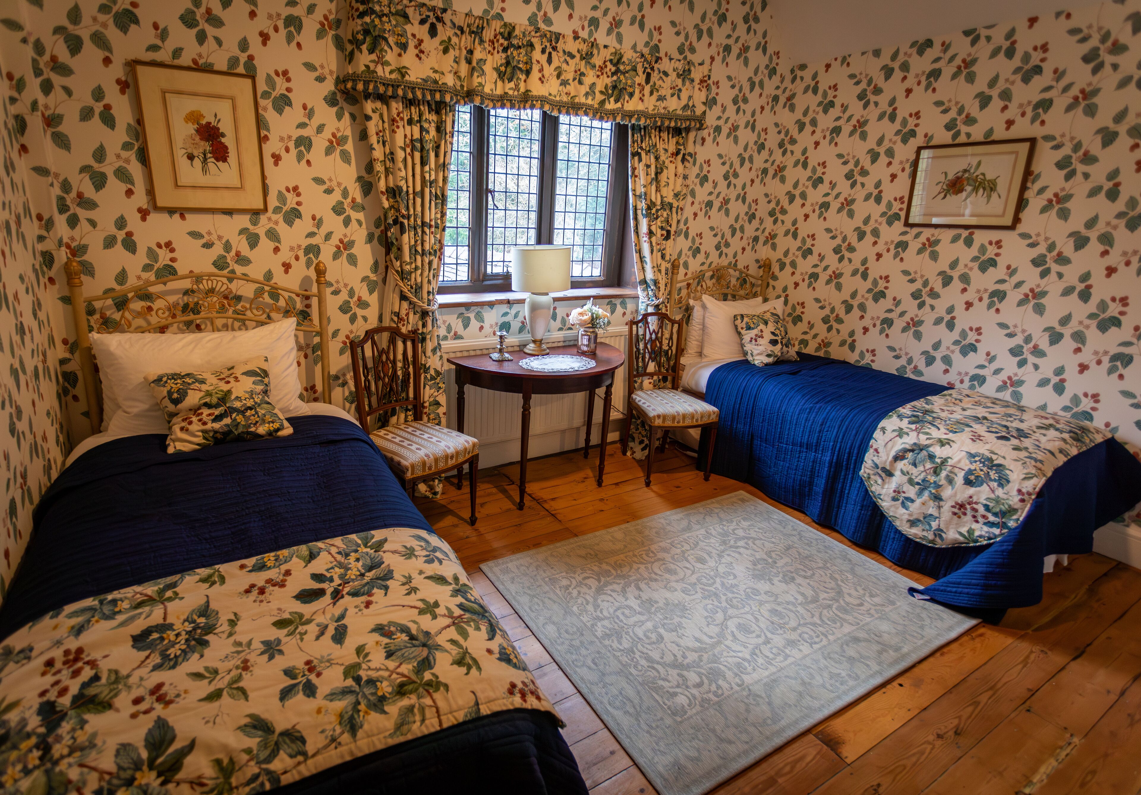 Tomannsrom – standard, privat bad (Latham) | Individuelt dekorert, individuelt innredet og strykejern/-brett