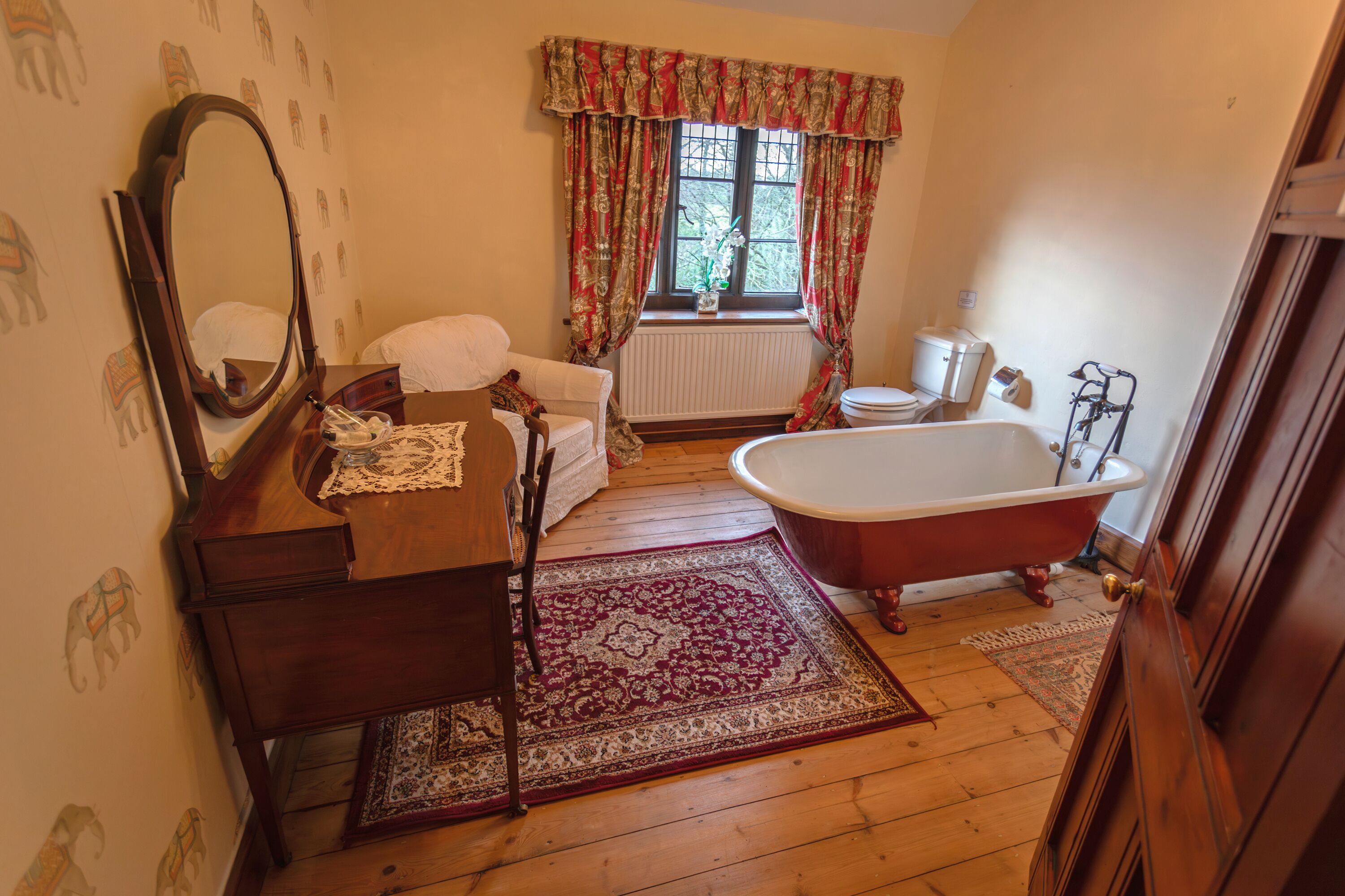 Towels, soap, toilet paper