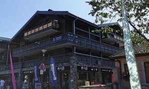 Exterior - Apartment in Les Gets by Ski Slopes (Les Gets)