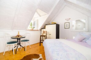 Apartment | 1 bedroom, bed sheets - Rooms Lavanda & Ruzmarin - Double Room With Private Bathroom (Dubrovnik)