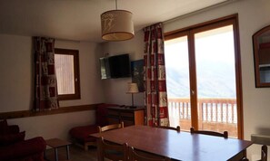 Dining - Beautiful Apartment at the Foot of the Slopes for 8 People (Saint-Sorlin-d'Arves)