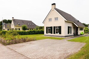 Exterior - Detached House in Vlagtwedde With Sauna (Vlagtwedde)